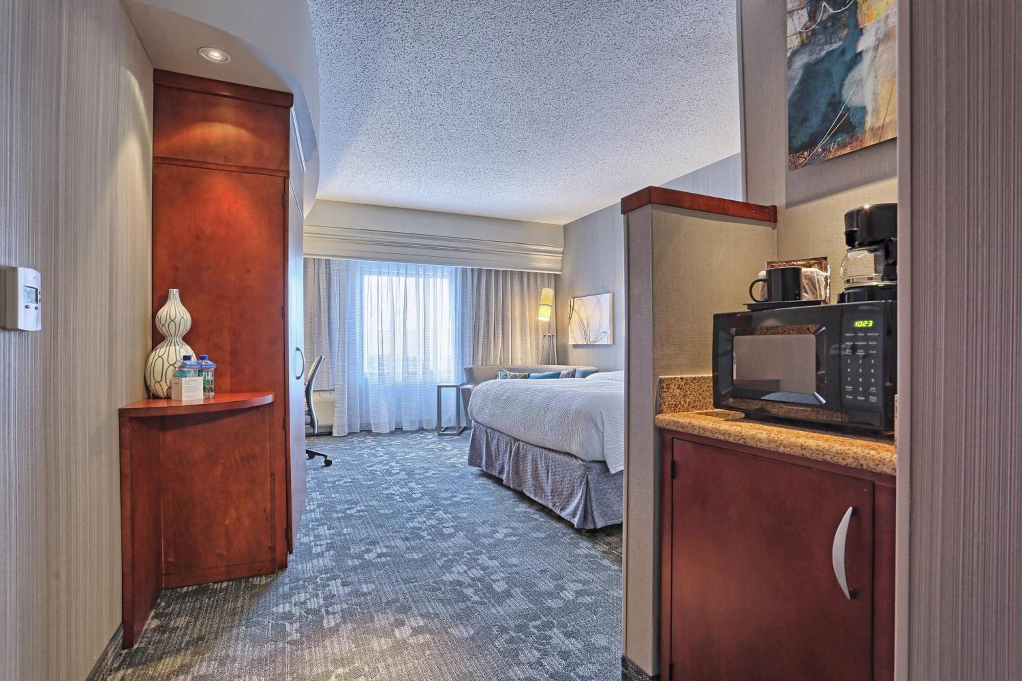 Courtyard By Marriott Harrisburg West/Mechanicsburg Buitenkant foto